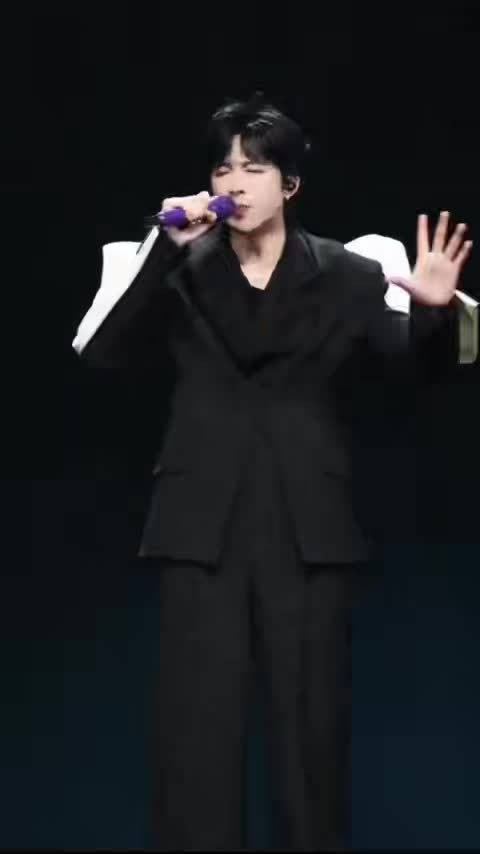 刘宇宁官宣加盟QQ音乐超级巅峰之夜