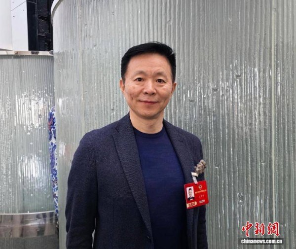 王宏伟、关牧村天津两会共议:引艺术活水润城市客厅 以精耕细作滋养民心