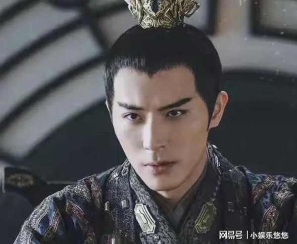 徐开骋本事大!渣了张天爱和古力娜扎,刚被爆恋情现在就疑喜当爹