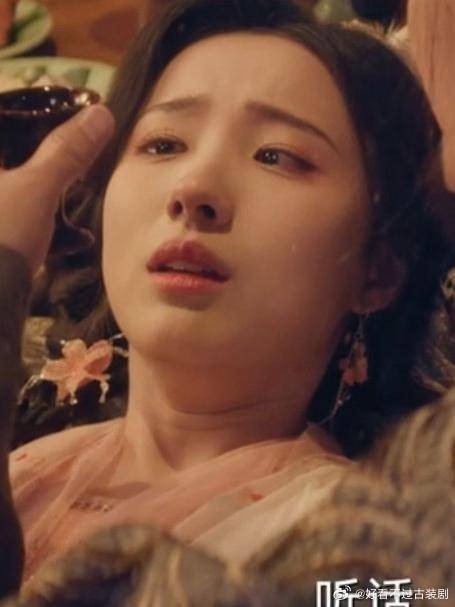 青楼女被狗官凌虐折磨,哪料花魁做法太仗义