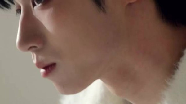 摇汞青年新曲《眩晕》双视角切换引爆期待