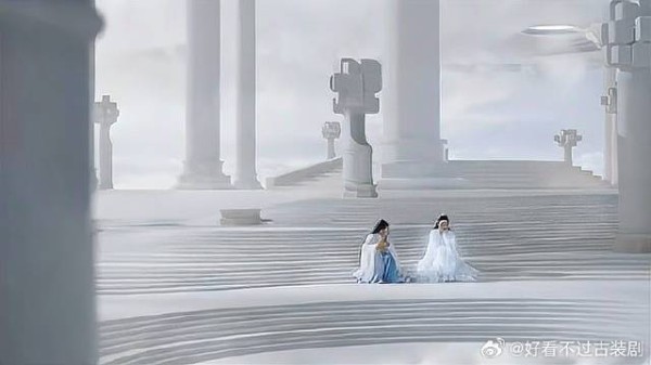 解开金锁这不行,那不行,那就只有把它给毁了!