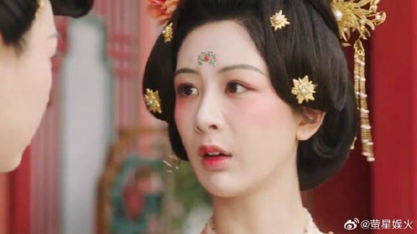 只盼来生不做女子，只做一株迎风而放的牡丹