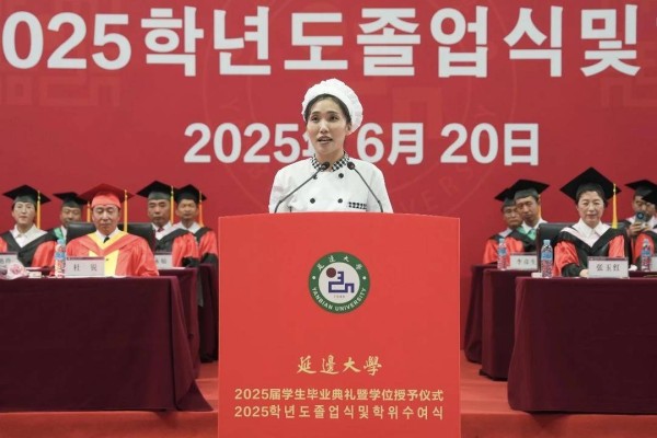 马年春晚邀请“好好吃饭”阿姨！致敬凡人微光，是春晚最好的“节目”之一