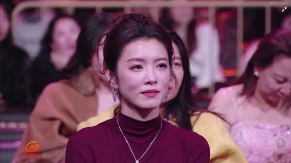 李云霄微博之夜内场cut 端庄！美！