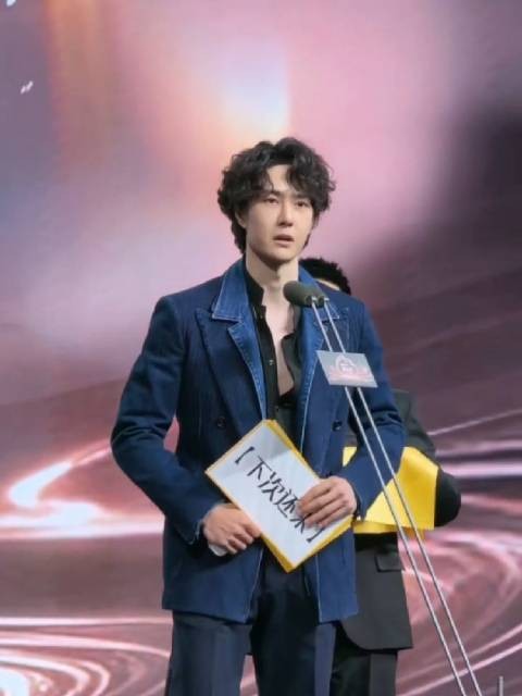 我的天呐这是什么神仙角度