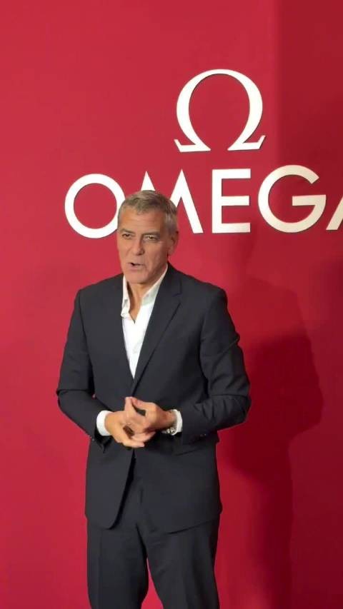 乔治克鲁尼夫妇亮相2026冬奥会欧米茄之家开幕夜