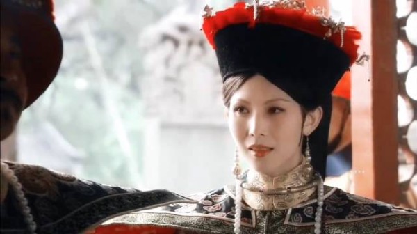 她竟因开机妆容太美不得不改妆！ 甄嬛传｜蔡少芬