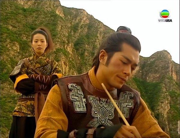 TVB花旦提名金像奖，曾受伤忍痛坐轮椅开工，狠撇“负心汉”逆袭