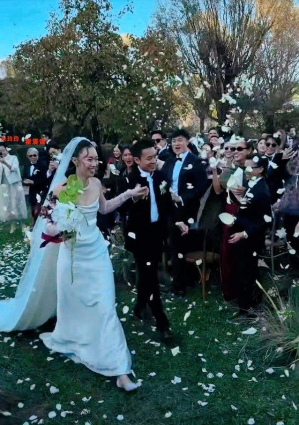 霍启山恋情再添实锤，和娜然同游意大利，疑已见过霍震霆大家长！