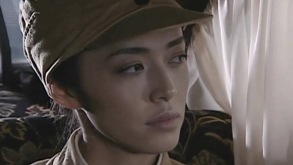 翠平这一枪直接打中了余则成的心！