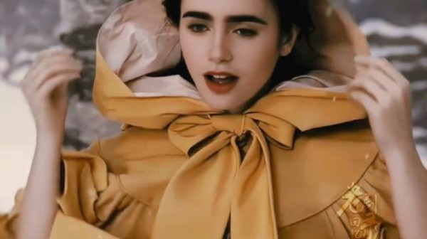 没想到国外的审美降级比内娱还要癫狂