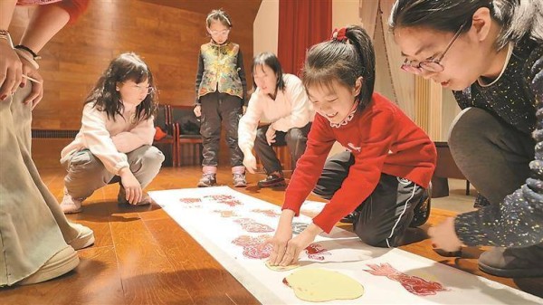 三万余观众 博物馆里品年味儿