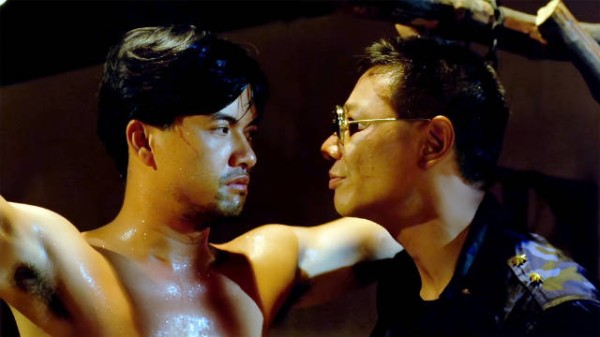 何家驹残暴演绎监狱长，吕良伟惨遭非人折磨