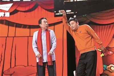 一台“三无”联欢会 却是更懂年轻人的春晚