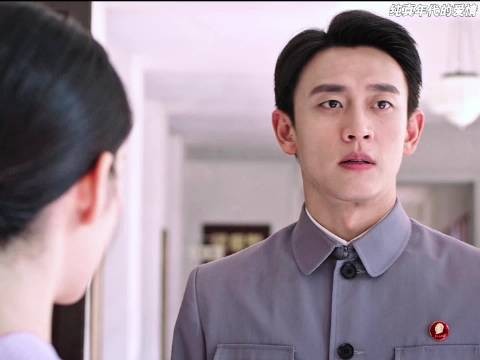 瞿桦真的很在意穆静,交代方穆扬好好照顾她姐姐