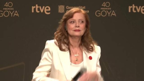 演员苏珊·萨兰登称自己因“公开发声呼吁加沙停火”而被好莱坞封杀