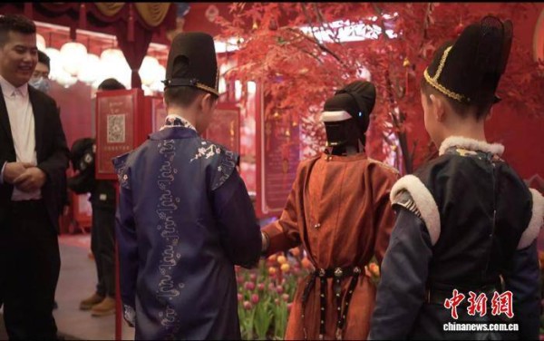 （新春走基层）锦绣上元入长安 数智唐风闹元宵