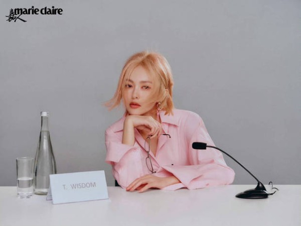 唐嫣温柔知性。