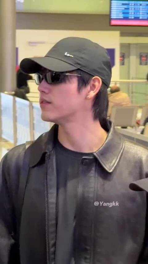 陈飞宇到达巴黎！好帅啊！