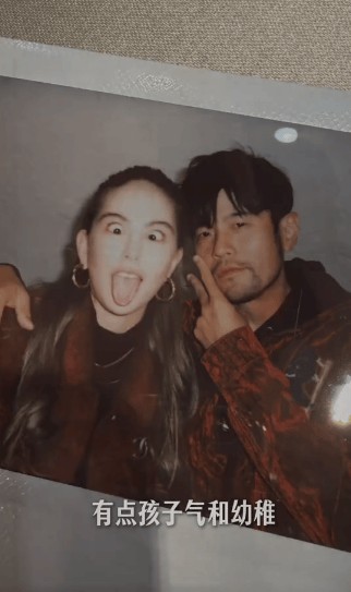 搜狐娱乐讯 近日，昆凌晒出一组和周杰伦出行的vlog。