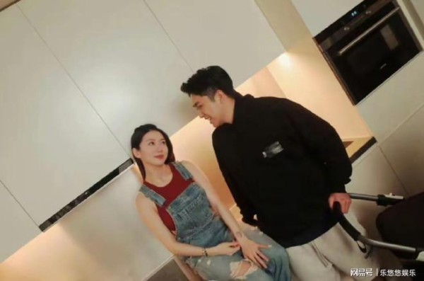 程晓玥回上海订月子中心！50万一月女王套餐，孕晚期自己做饭洗衣