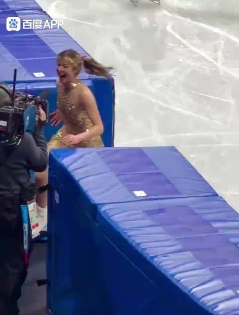 花滑第一姑娘刘美贤，那叫一个爽！