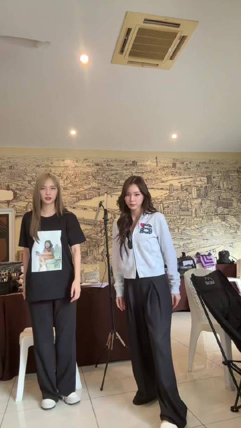 她咋变成这样了