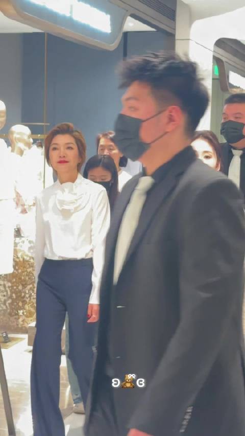 碧晨姐姐又又又对我饭撒了