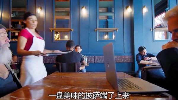 乞丐用一份披萨，教会富豪如何做人！