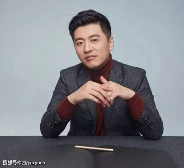 揪心！张雪峰被传心脏骤停抢救，朋友圈动态曝光，天天跑步数公里