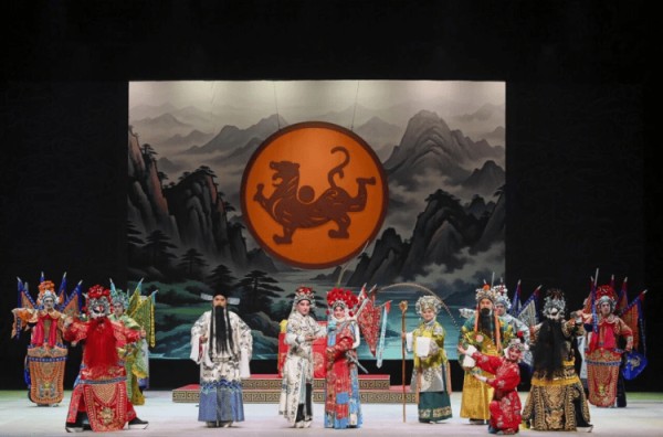 从乡间水畔到京华舞台，盐城淮剧唱响时代新声