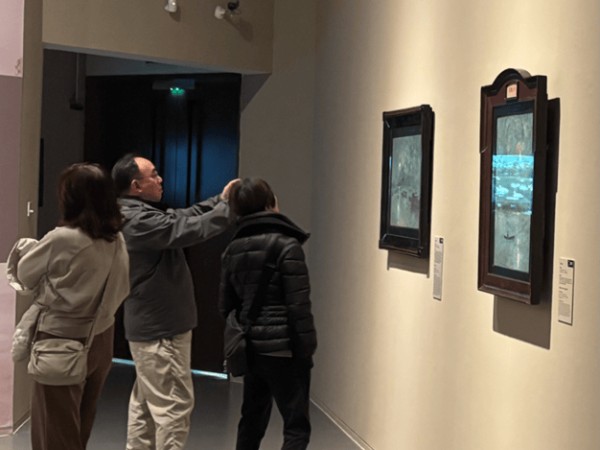 跨越70年的回忆——颜文樑《石湖串月》中的诗意光影