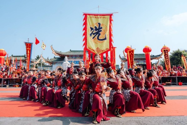 海南冯宝冼夫人纪念馆举办传统民俗活动
