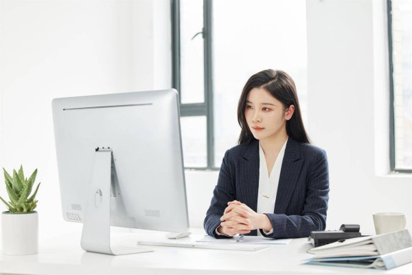 男人敢为其他女人花很多钱，只能说明一个问题，就别纠缠了