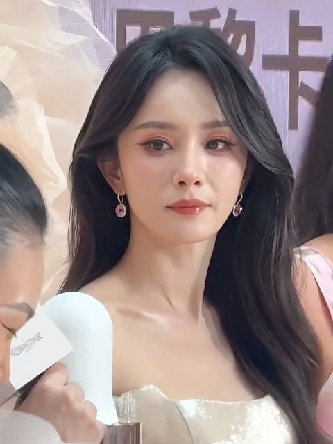 顶级身材 杨幂 全世界最好的杨幂 杨幂粉丝人美心善 向全世界安利杨幂杨幂