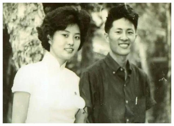 李文拥有李敖坏的DNA却没有李敖和王尚勤的优点，李文母亲说