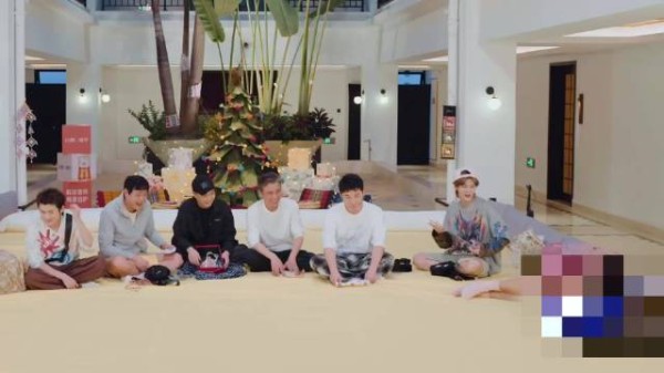 五哈还是那个熟悉的味道,要是鹿能多点镜头就更好了