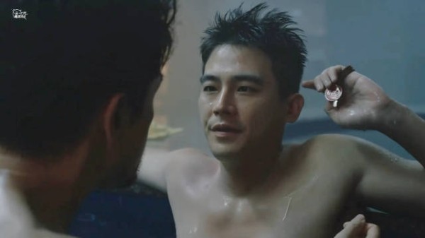 欧豪与胡歌的澡堂戏