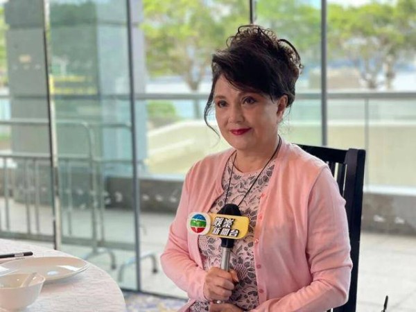 香港资深女星离世后爆家庭罗生门，前夫怒揭内幕，长子火速反击