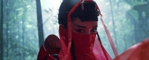 原创金庸小说中，戴面具高手武功排名前五位，杨过第二，第一毫无争议