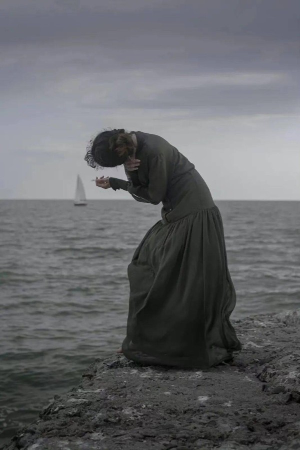 为什么我们会对自己的出身感到羞耻？