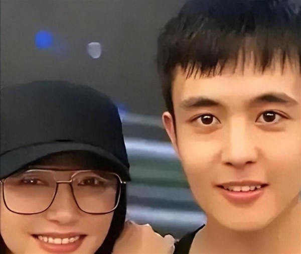 从缅甸被救出一年后，王星不再隐瞒，当众吐露心声，2大困境难解