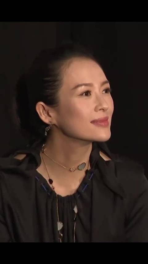 章子怡演技封神私下真实