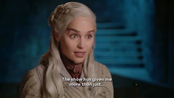 《权力的游戏》15周年发布片场纪念视频