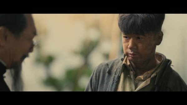 黄澄澄转交张云魁遗物引丁玉娇张汝贤痛哭，老太爷称儿子死得其所