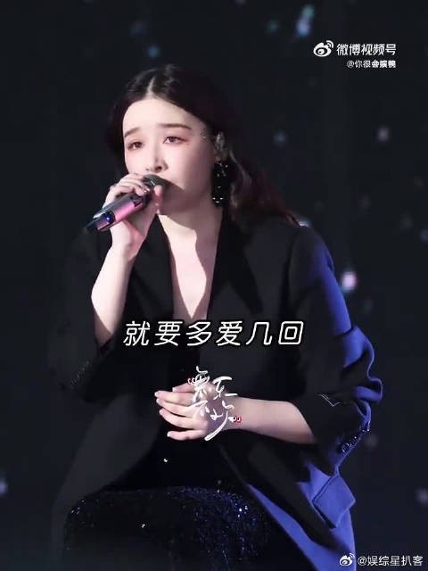 明天锁定浪姐二公，看敢想敢拼的阚清子，用舞台实力铺垫歌手之路！