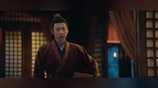 折腰：仇恨夫妇变纯爱夫妇，巍侯找小乔亲近，暧昧拉扯甜度飙升