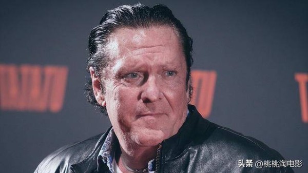 离世不到一年被追讨旧债，好莱坞男星欠前妻超120万美元抚养费