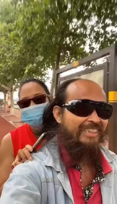 追梦头陀晒美金秀洋妞号召润美